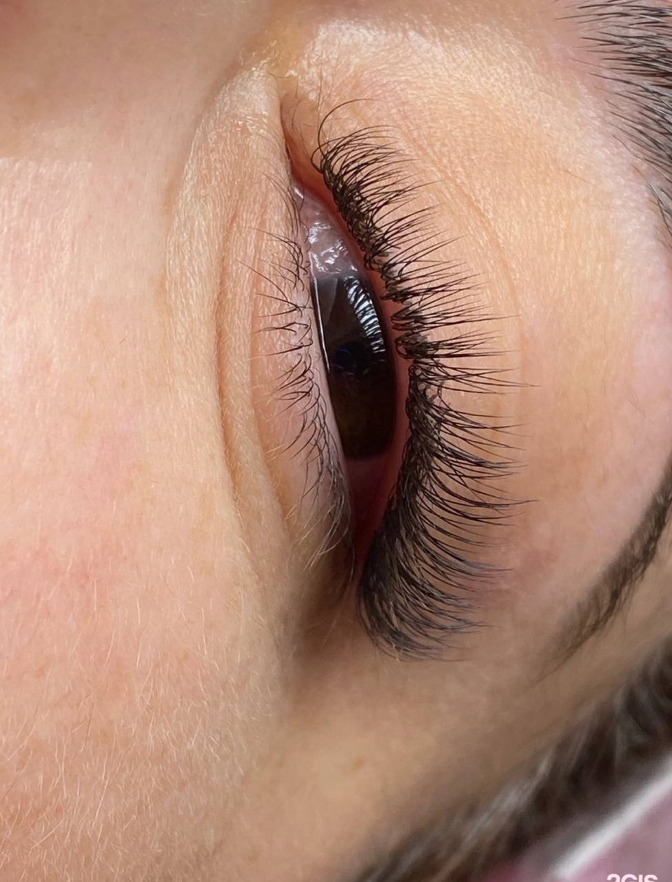 Ламинирование бровей и ресниц в студии Drama